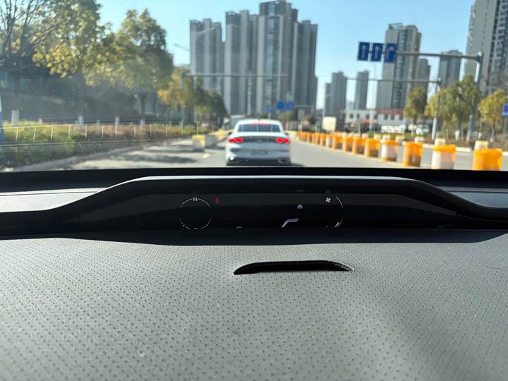 Фото 6 - Changan Oshan Z6