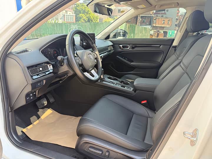 Фото 4 - Honda Integra