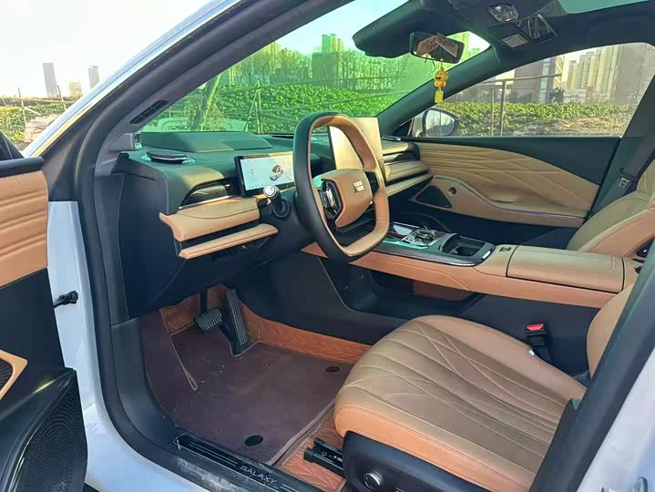 Фото 5 - Geely Galaxy Starshine 8 EM-i