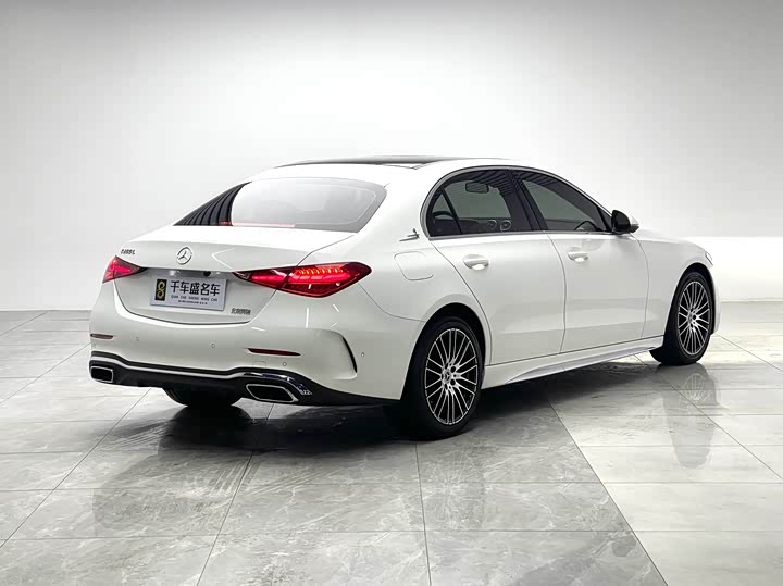 Фото 6 - Mercedes-Benz C-Class