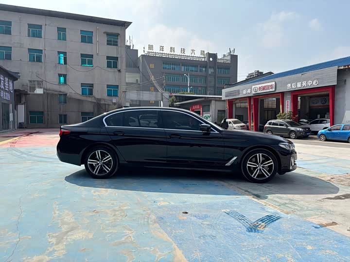 Фото 4 - BMW 5 Series