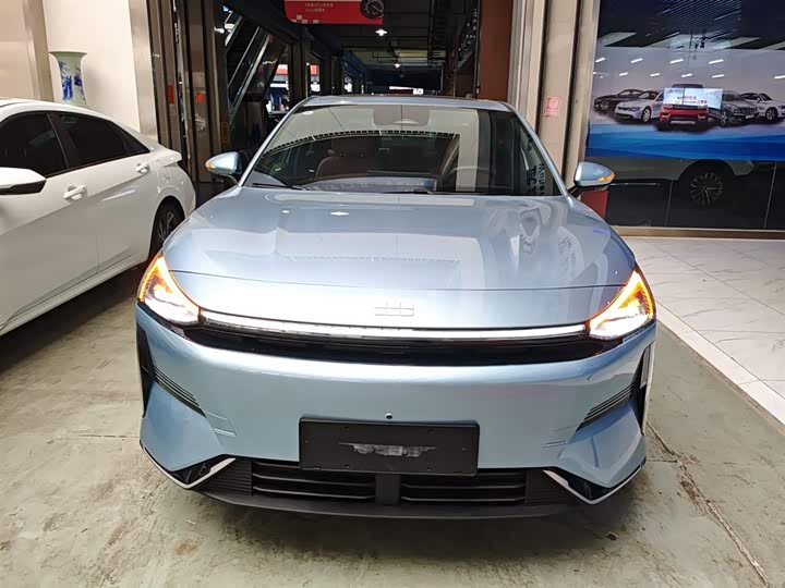 Фото 3 - Geely Galaxy L6