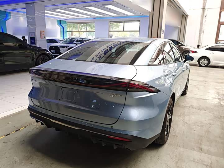 Фото 7 - Geely Galaxy L6