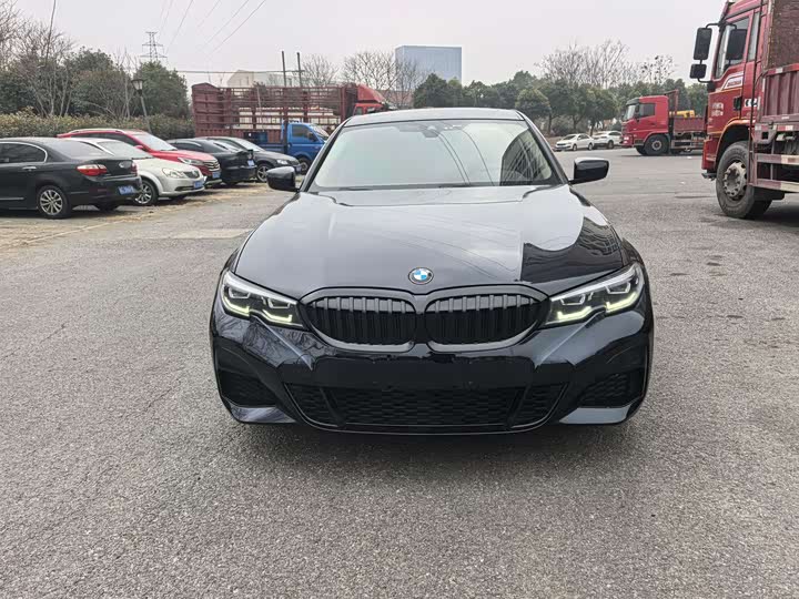 Фото 2 - BMW 3 Series