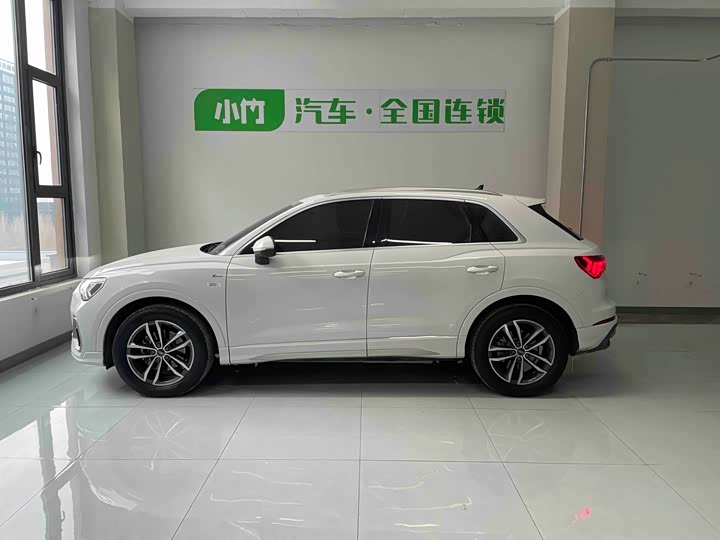 Фото 3 - Audi Q3