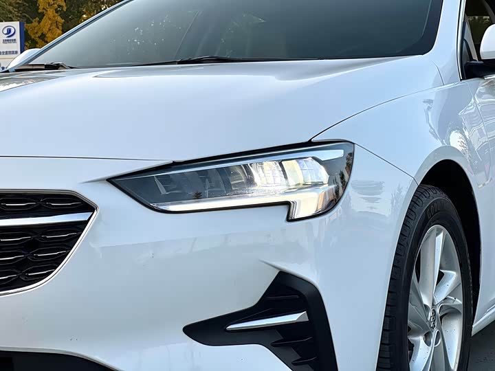 Фото 4 - Buick Regal