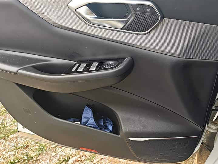 Фото 7 - Beijing X7