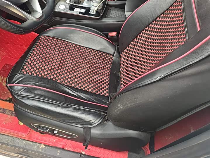 Фото 9 - Beijing X7