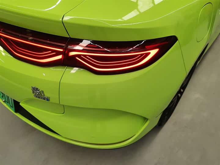 Фото 8 - BYD Qin L