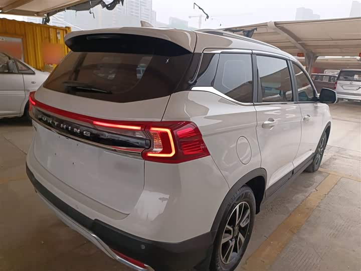 Фото 7 - Dongfeng Forthing T5