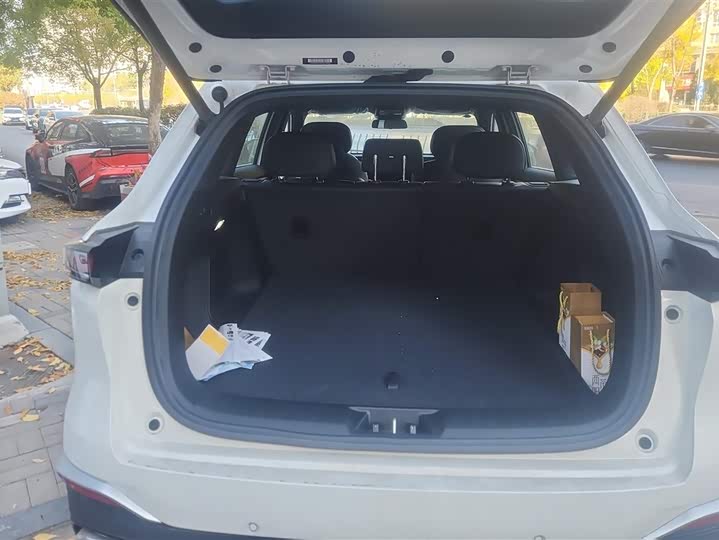 Фото 4 - Changan CS75 Plus