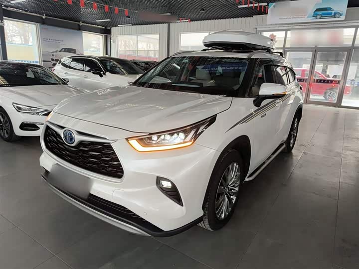 Фото 1 - Toyota Highlander