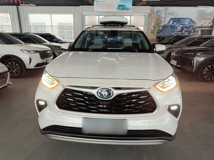 Фото 3 - Toyota Highlander