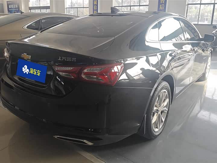 Фото 3 - Chevrolet Malibu XL