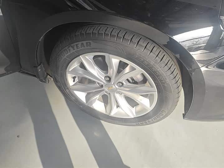 Фото 6 - Chevrolet Malibu XL