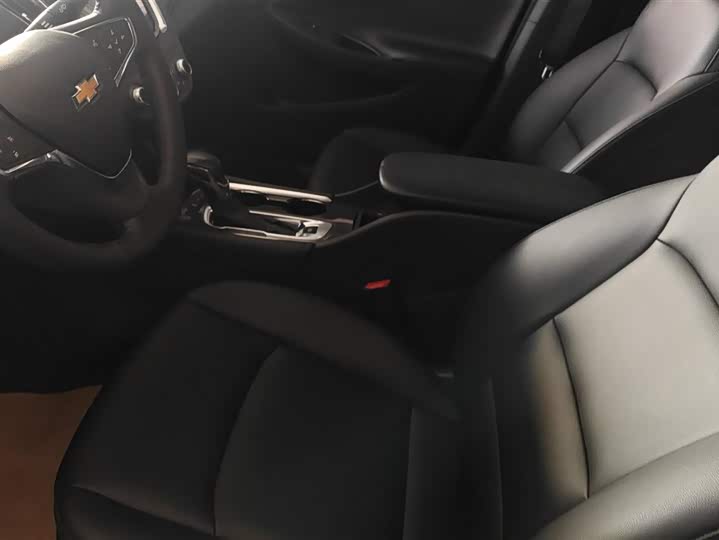 Фото 9 - Chevrolet Malibu XL