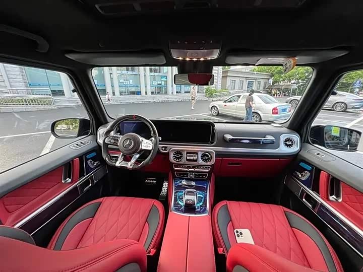 Фото 5 - Mercedes-Benz G-Class