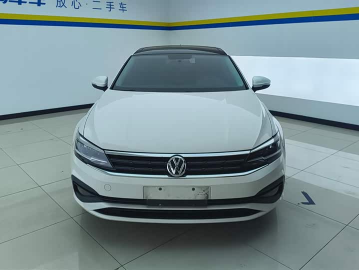Фото 2 - Volkswagen Lamando L