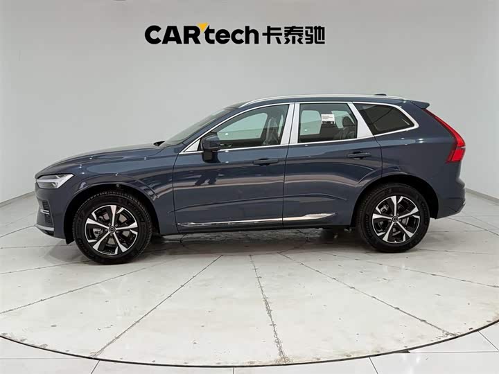 Фото 6 - Volvo XC60