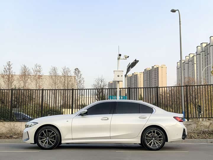 Фото 3 - BMW 3 Series