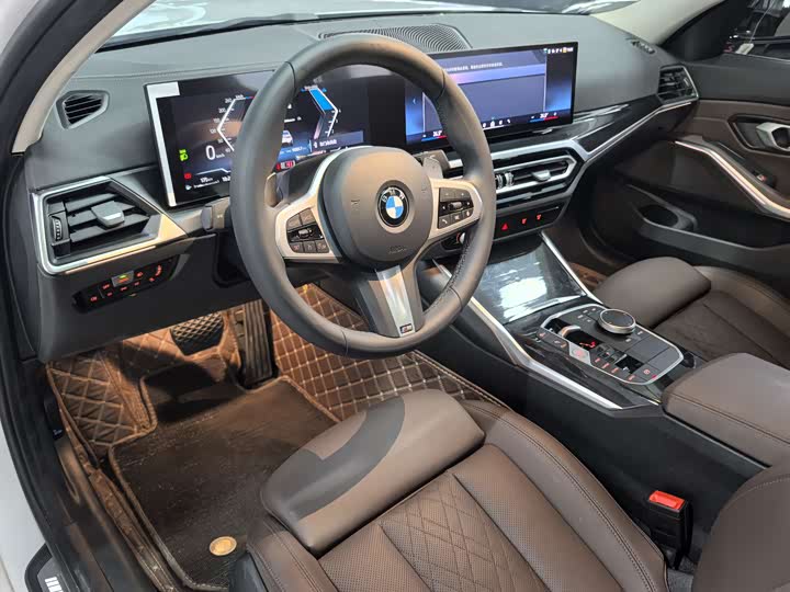 Фото 8 - BMW 3 Series