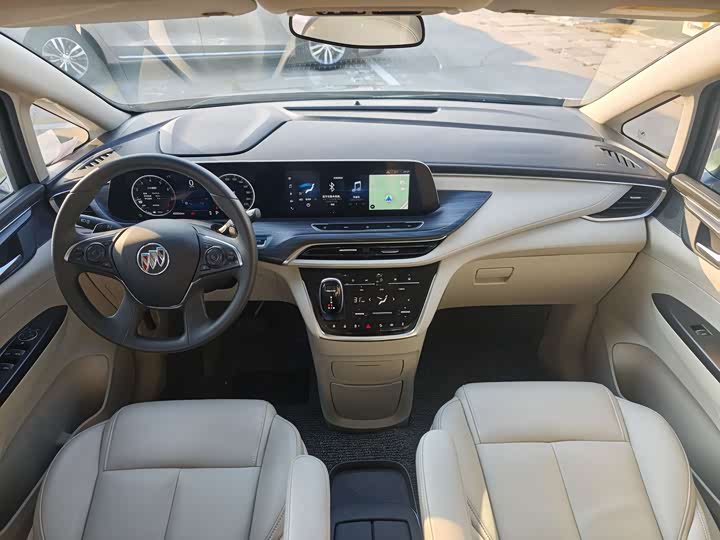 Фото 9 - Buick GL8 ES