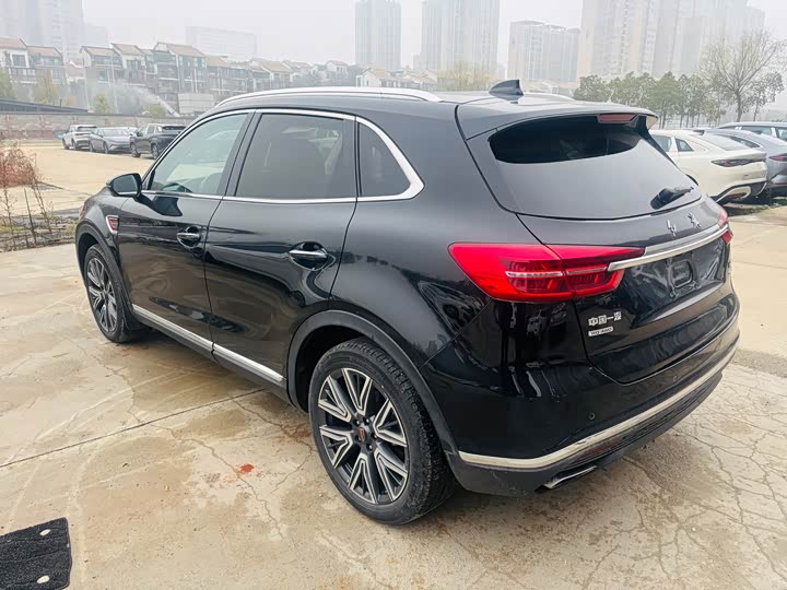 Фото 8 - Hongqi HS5