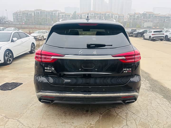 Фото 9 - Hongqi HS5