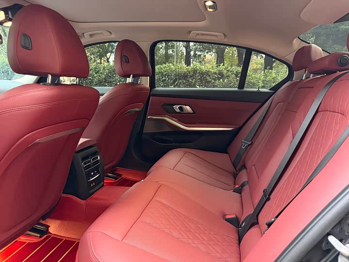 Фото 8 - BMW 3 Series