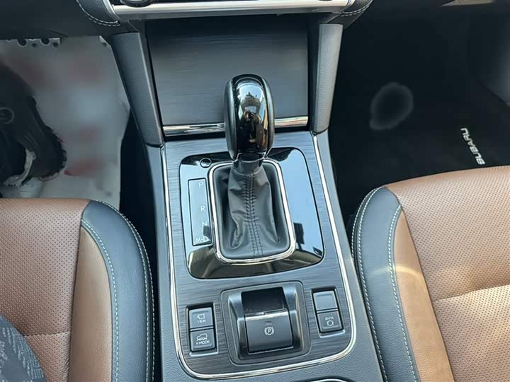 Фото 7 - Subaru Outback