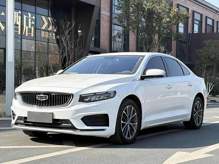 Фото 1 - Geely Preface