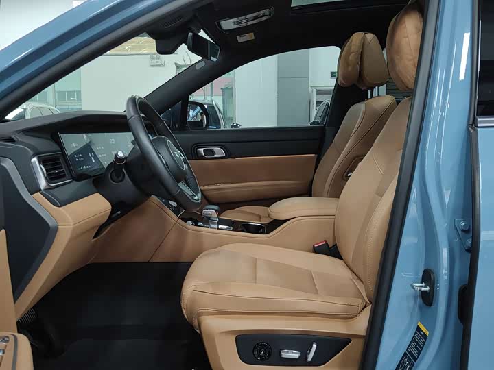 Фото 3 - LiXiang One