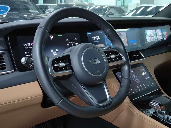 Фото 5 - LiXiang One