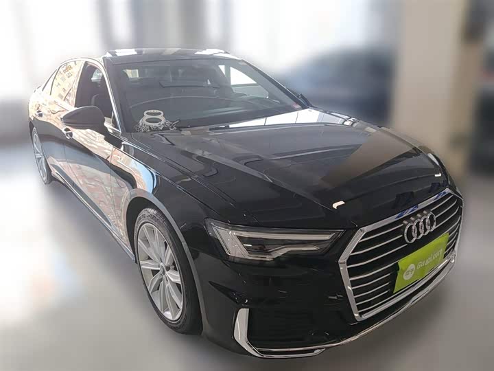 Фото 7 - Audi A6L