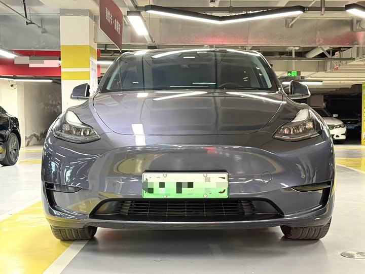 Фото 2 - Tesla Model Y