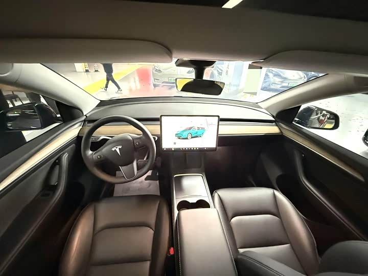 Фото 7 - Tesla Model Y