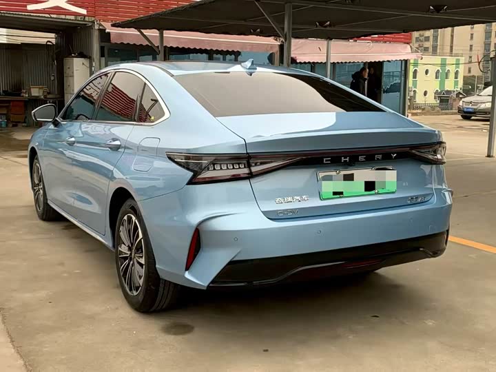 Фото 9 - Chery Fulwin A8