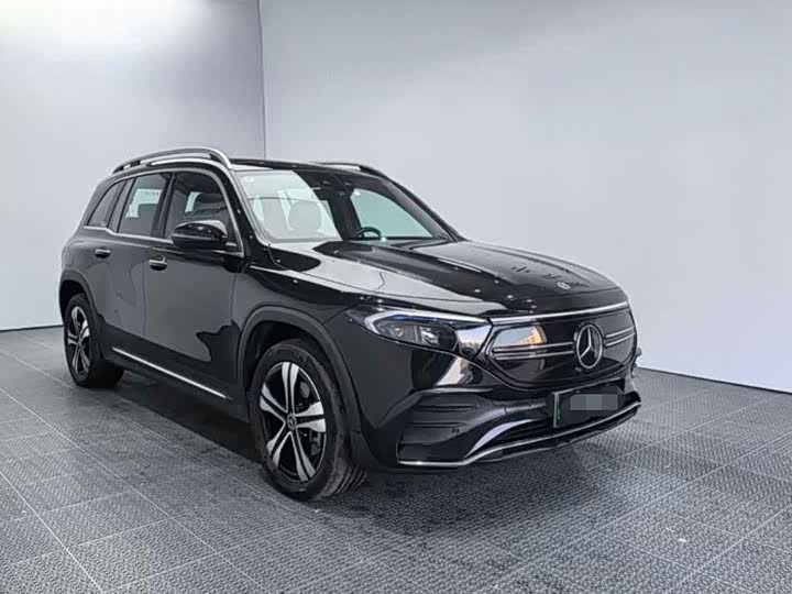 Фото 2 - Mercedes-Benz EQB