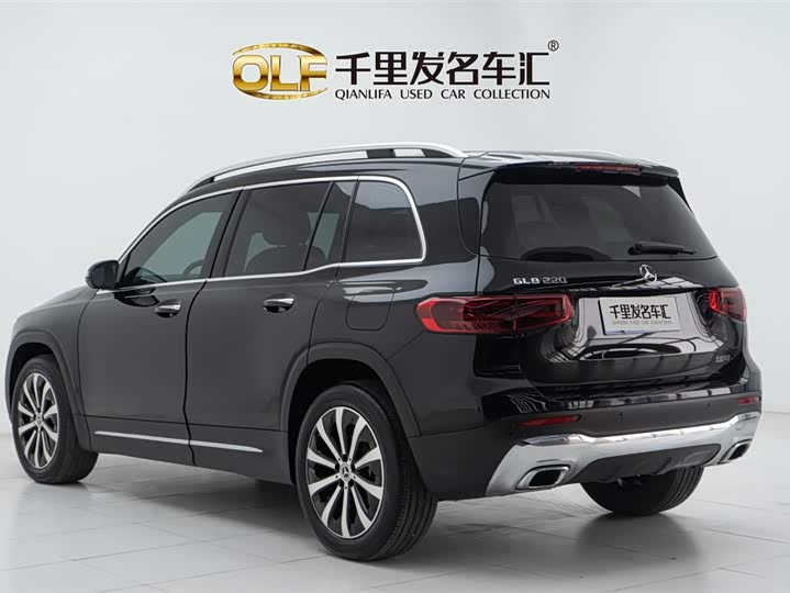 Фото 4 - Mercedes-Benz GLB-Class