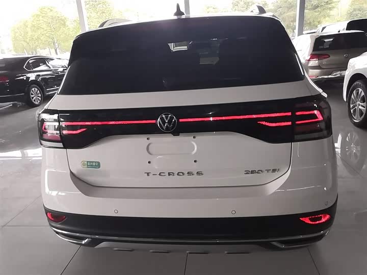 Фото 6 - Volkswagen T-Cross
