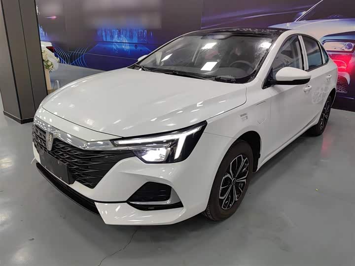 Фото 2 - Roewe i6 Max EV