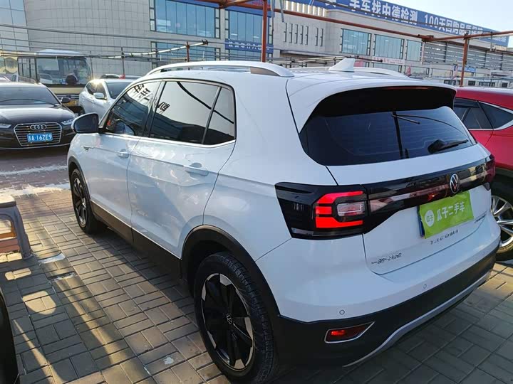 Фото 5 - Volkswagen Tacqua