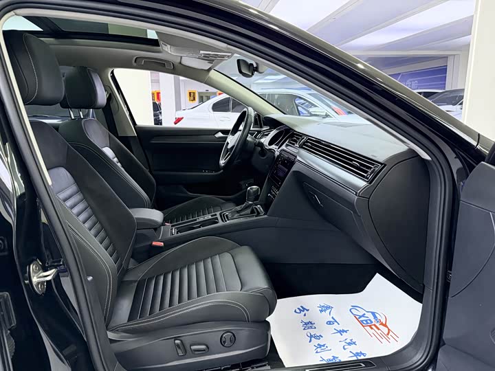 Фото 6 - Volkswagen Magotan