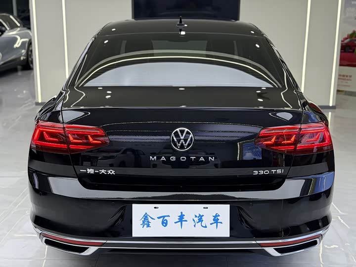 Фото 9 - Volkswagen Magotan