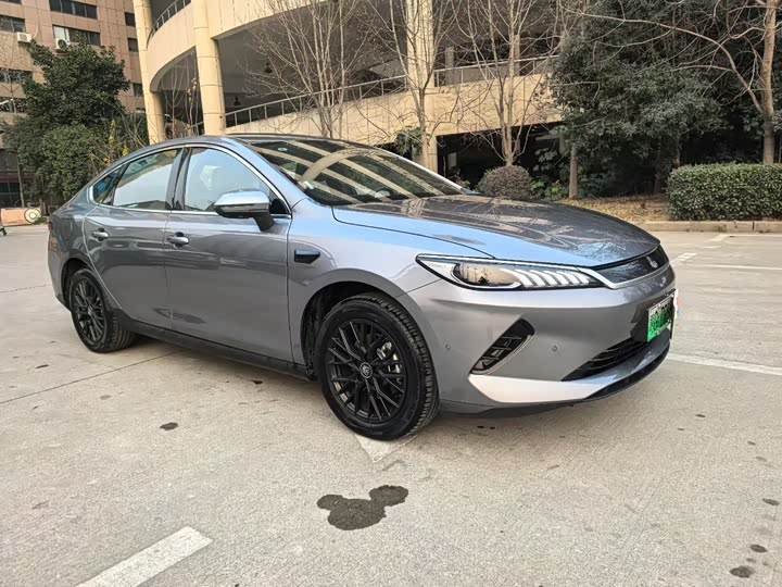 Фото 3 - BYD Qin Plus