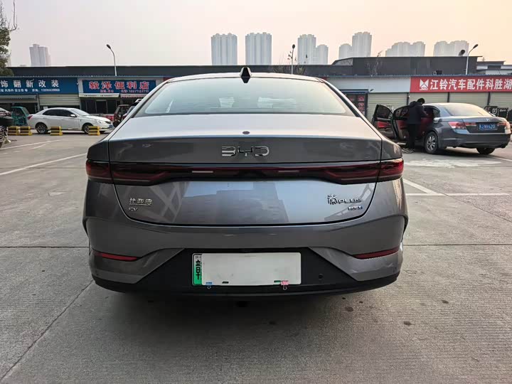 Фото 8 - BYD Qin Plus