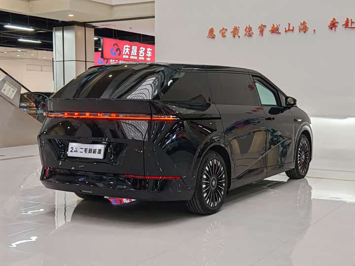 Фото 6 - XPeng X9