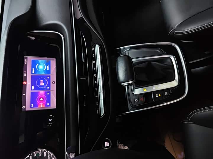 Фото 3 - GAC Trumpchi M6