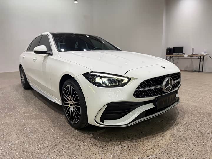 Фото 3 - Mercedes-Benz C-Class