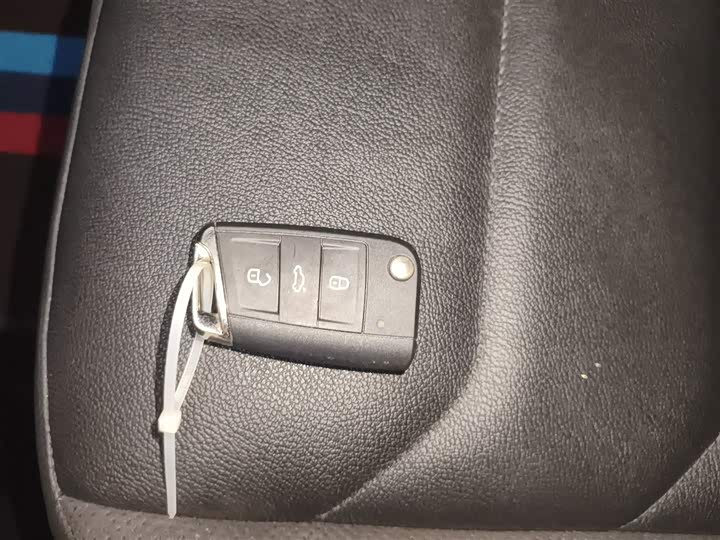 Фото 9 - Volkswagen Tayron